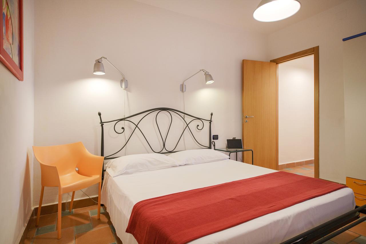 פרוסידה Gioia 37 Apartments מראה חיצוני תמונה