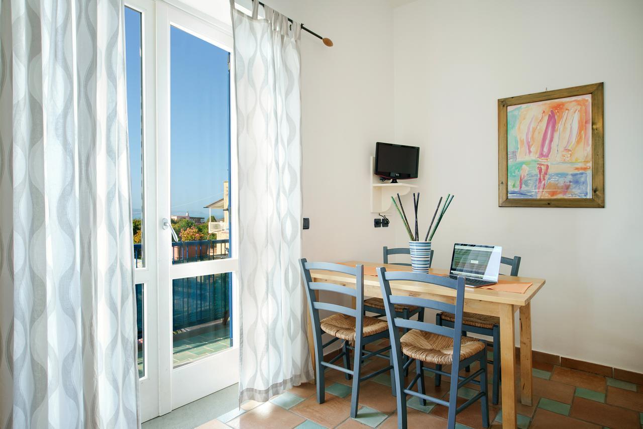 פרוסידה Gioia 37 Apartments מראה חיצוני תמונה
